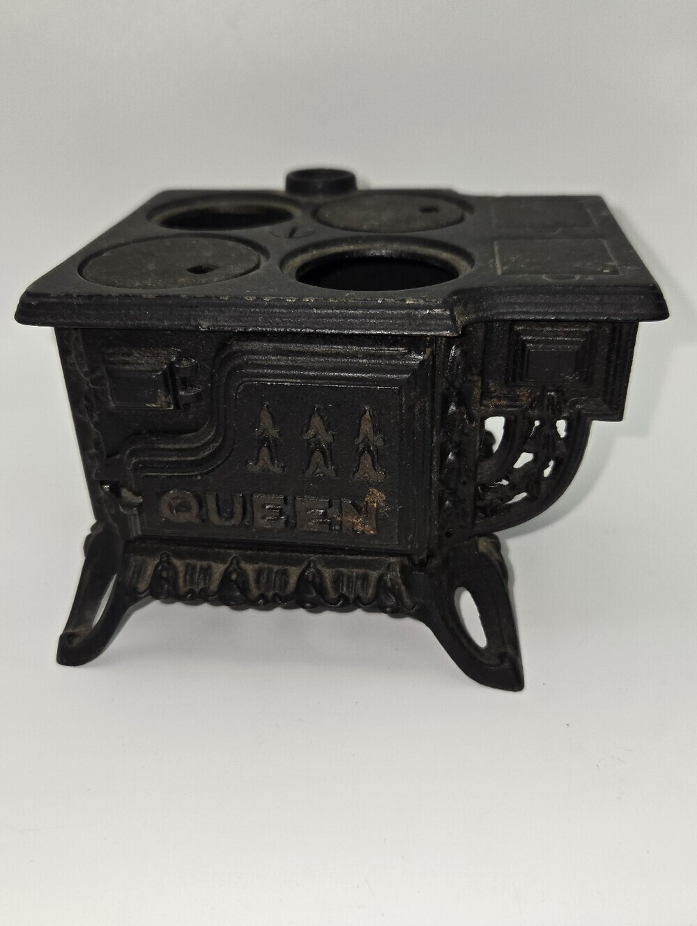 Antique Miniature "Queen" Cast Iron Stove